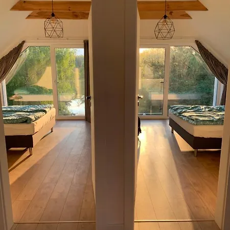 Dom Nad Jeziorem Gaja House Prázdninový dům Jadamowo