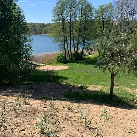 Dom Nad Jeziorem Gaja House Casa vacanze