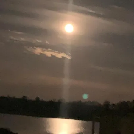 Dom Nad Jeziorem Gaja House