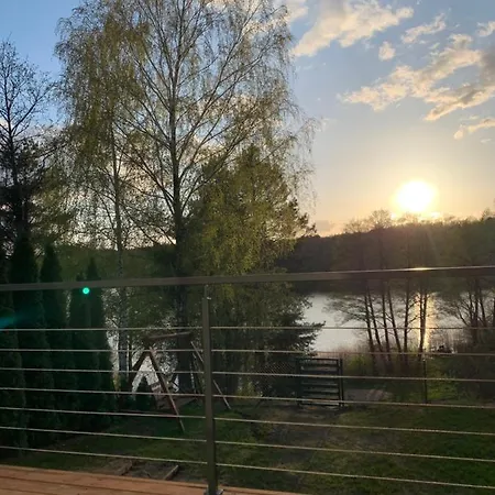 Dom Nad Jeziorem Gaja House