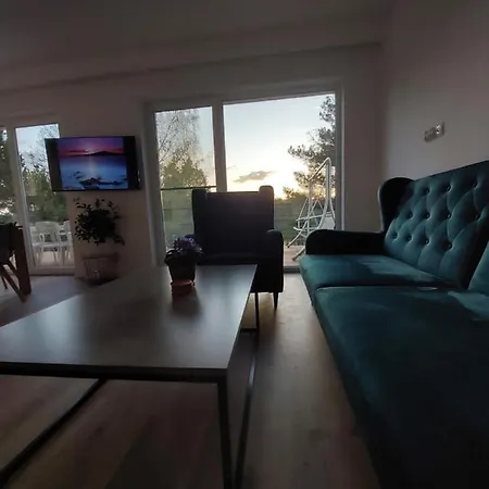 Dom Nad Jeziorem Gaja House