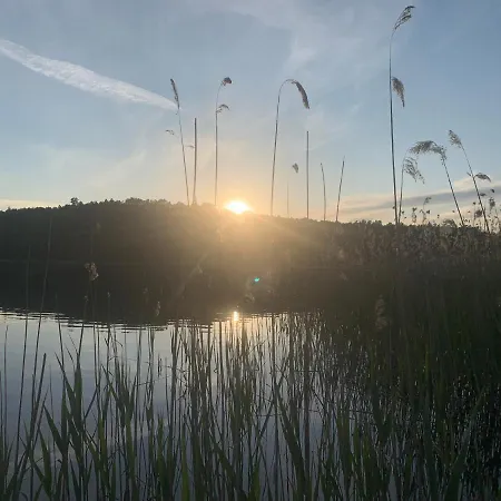 Dom Nad Jeziorem Gaja House