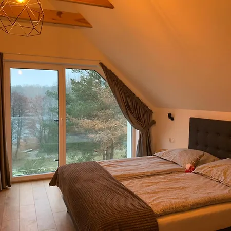 Dom Nad Jeziorem Gaja House