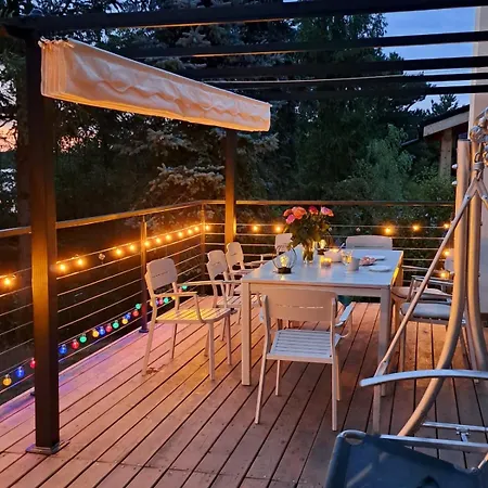 Dom Nad Jeziorem Gaja House